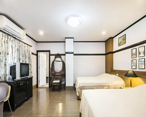 Numsin Hotel Hotel in zona Scuola Ratchaborikanukong