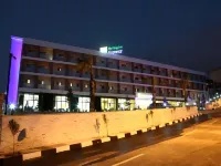 Holiday Inn Express MANISA - WEST by IHG Hotel a 