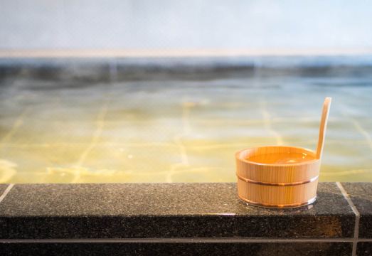 1. 슈퍼 호텔 시가..