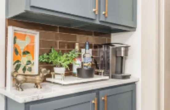 The White House on Oak - Minutes from Louisville