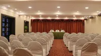 Hotel Grand Central Hotels in Bhubaneswar