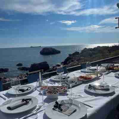Suites Castello Dining/Meeting Rooms