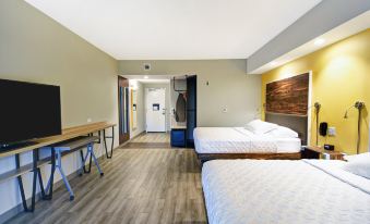 Tru by Hilton Portland Airport Area