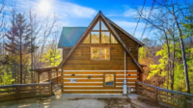 Hiking Bear Cabin: Smoky Mountain Escape + Games & Views