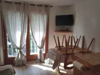 Charmant Studio vu sur la Montagne Pour 4 Personnes Hotels in Saint-Jean-d'Aulps