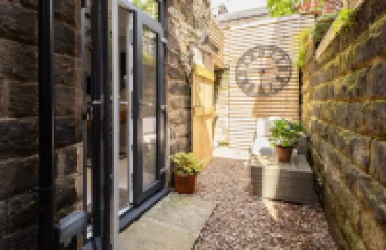 Host & Stay - Rock End