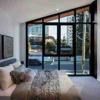 Kangaroo Point Apartments by Urban Rest Rooms