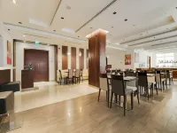 Action Hotel Ras Al Khaimah - breakfast