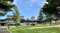 Titania Motel
