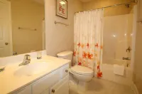 423 Wahoo Dr Hotels in Fripp Island