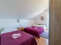 Comfortable Apartment with Balcony in a Quiet Area, Near the Beach - Balkon
