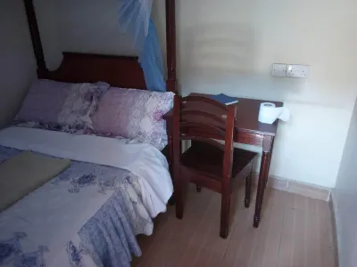 Aroma Guest House Hotel di 