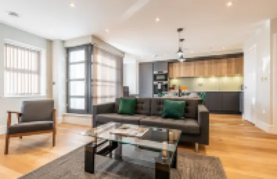 อพาร์ทเมนต์ Celador - Bond House