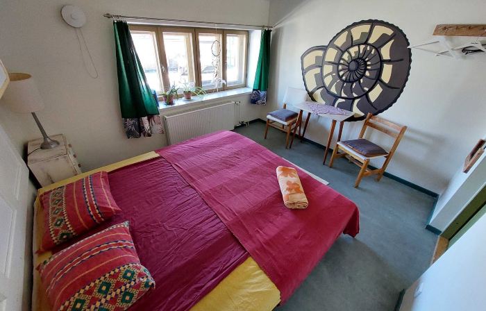 Looming Hostel