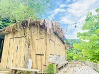 Co Lau Village Hotels near Hoa lu
