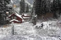 Crystal Springs Chalet Hotels in Sandpoint