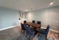 Sherao Hotel Doha - Next to National Museum of Qatar & Metro - de negocios