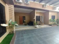 آيرا ليفينج