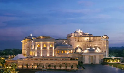 Raffles Jaipur - Private Pools