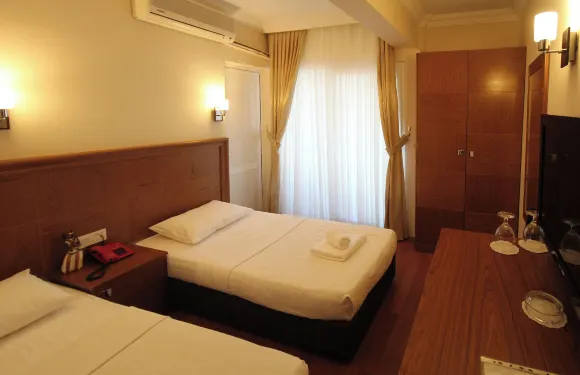 金海烏切慕酒店