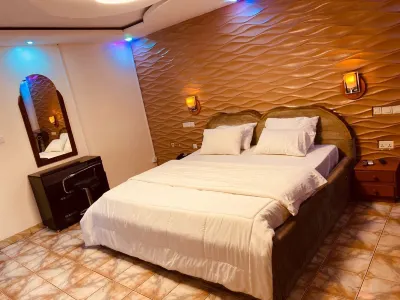 Emerald Villa Cafe & Restaurant Hotels in 
