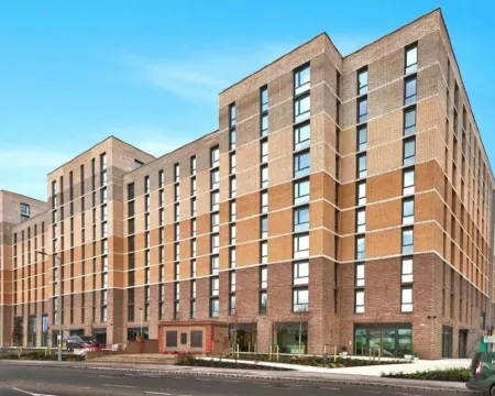 Cozy 1 Bed Apartmrnt Luton Airport Hotels in Luton