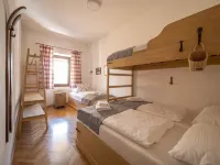 Berghi Hotel and Apartments - Apartments