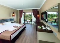 Fortezza Beach Resort Hotels in Hisarönü Mahallesi
