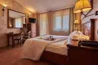 Casanova - Wellness Center la Grotta Etrusca Hotels in San Quirico dOrcia