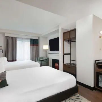 Pennyweight Hotel Boston, Curio Collection by Hilton Hotels near West End