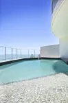 Oshen Holiday Apartments Yeppoon Hotels in Cooee Bay