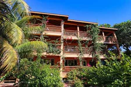 Hotel Posada Seremein ,West Bay ,Roatan