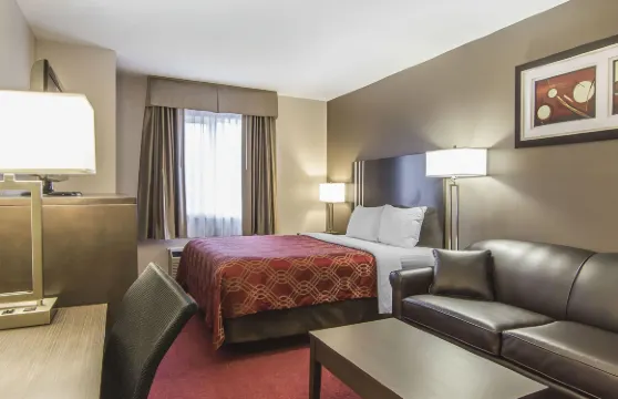 伊克諾套房旅館