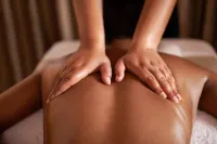 White Pebble Suites - spa
