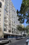 3 Minutes from Copacabana Beach Df219 - Homestays