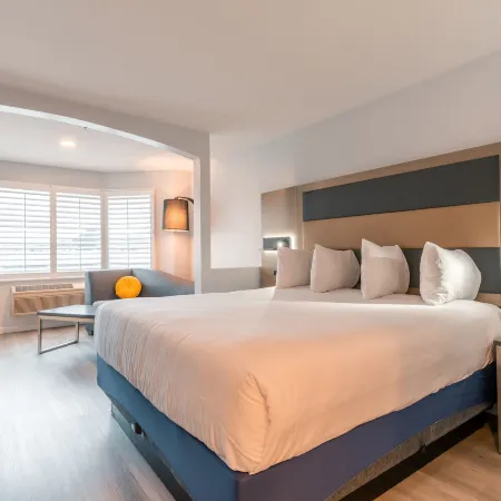 Hotel Aluxor SFO