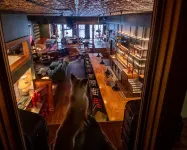 Luxury Lakeside Penthouse Lodge with Boatslip and Bunk Room!