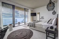 Umani Hotel - Free Beach - Free Parking
