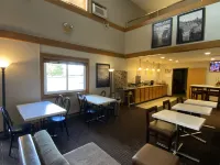Super 8 by Wyndham Green Bay Near Stadium - 朝食
