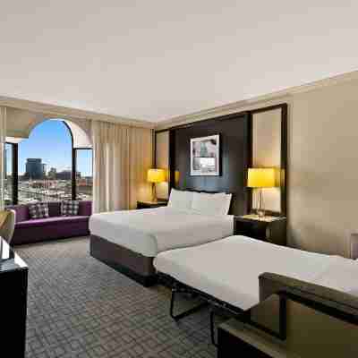 The Royal Sonesta Harbor Court Baltimore Rooms
