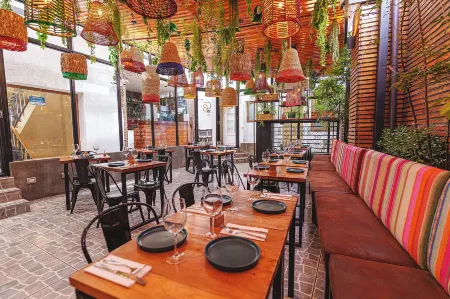 Tagle Casa del Lado Santiago Providencia Отели рядом с достопримечательностью «Гора Сан-Кристобаль»