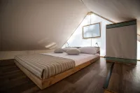 Arena Stoja Camping Homes Hotels in Pula