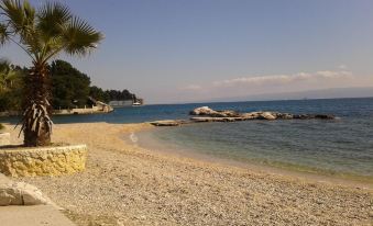 Rooms and Apartments Djanovic