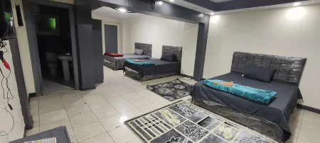 Best Dreams Hotel Отели рядом с достопримечательностью «Каирский университет»