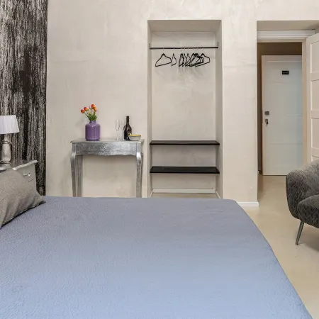 Flower Rooms Cagliari