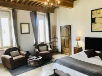 Domaine Du Manoir Hôtels à : Les Avenières