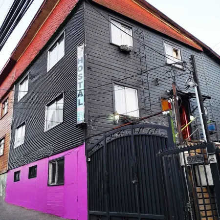 Hostal Arrayan