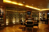 Hotel Sahara Star - 5-Star