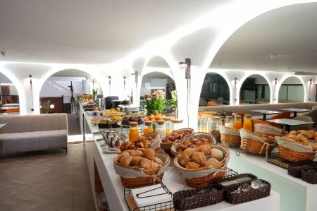 The M Hotel Отели в г. Рабат