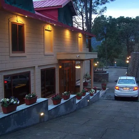Forest Ville Hotel & Resort